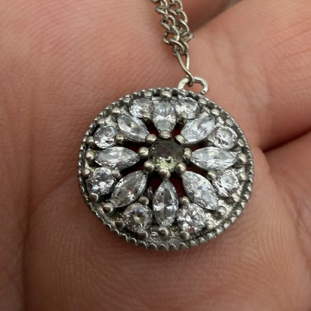 Vintage 925 Sterling Silver Pendant Necklace CZ Stones Dainty‎ Collar